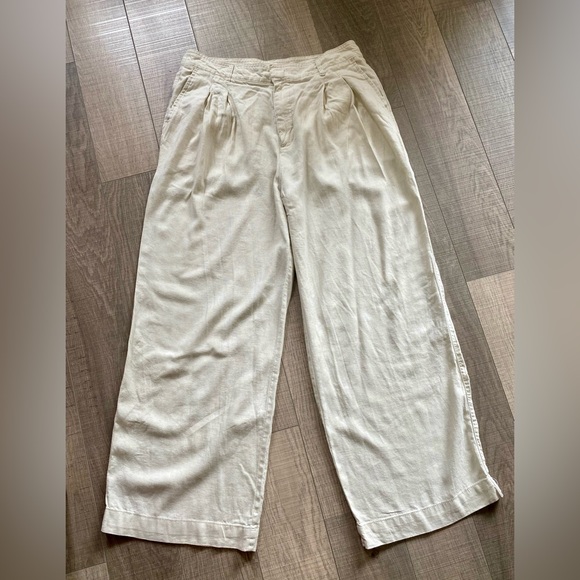 Linen pleated trousers - Picture 1 of 4